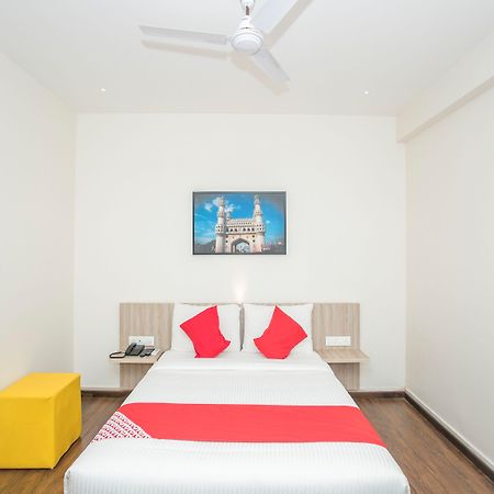 Airport Hotel Hsp Нью-Дели Экстерьер фото