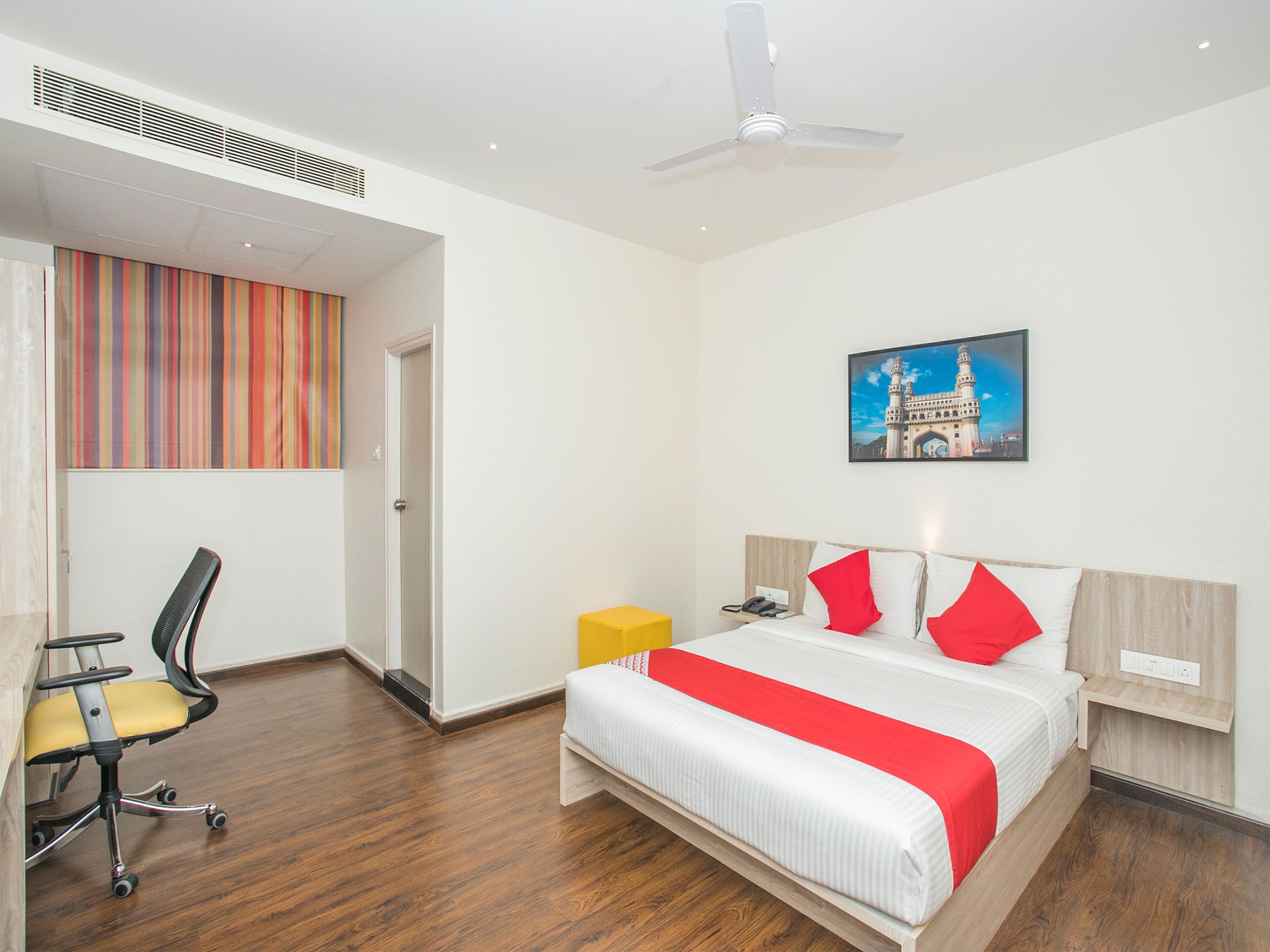 Airport Hotel Hsp Нью-Дели Экстерьер фото