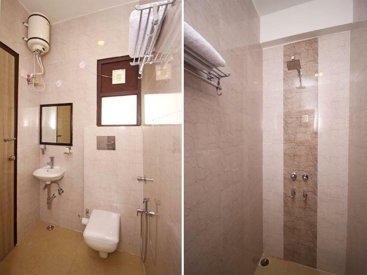Airport Hotel Hsp Нью-Дели Экстерьер фото