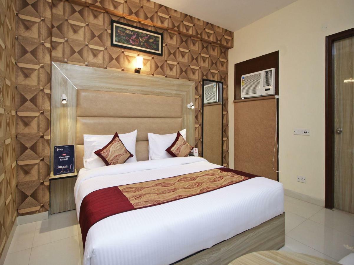 Airport Hotel Hsp Нью-Дели Экстерьер фото